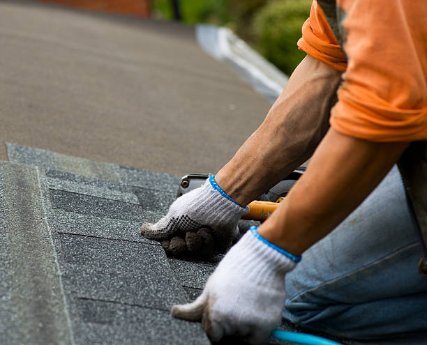Quick and Trustworthy Emergency Roof Repair Services in Midfield, AL